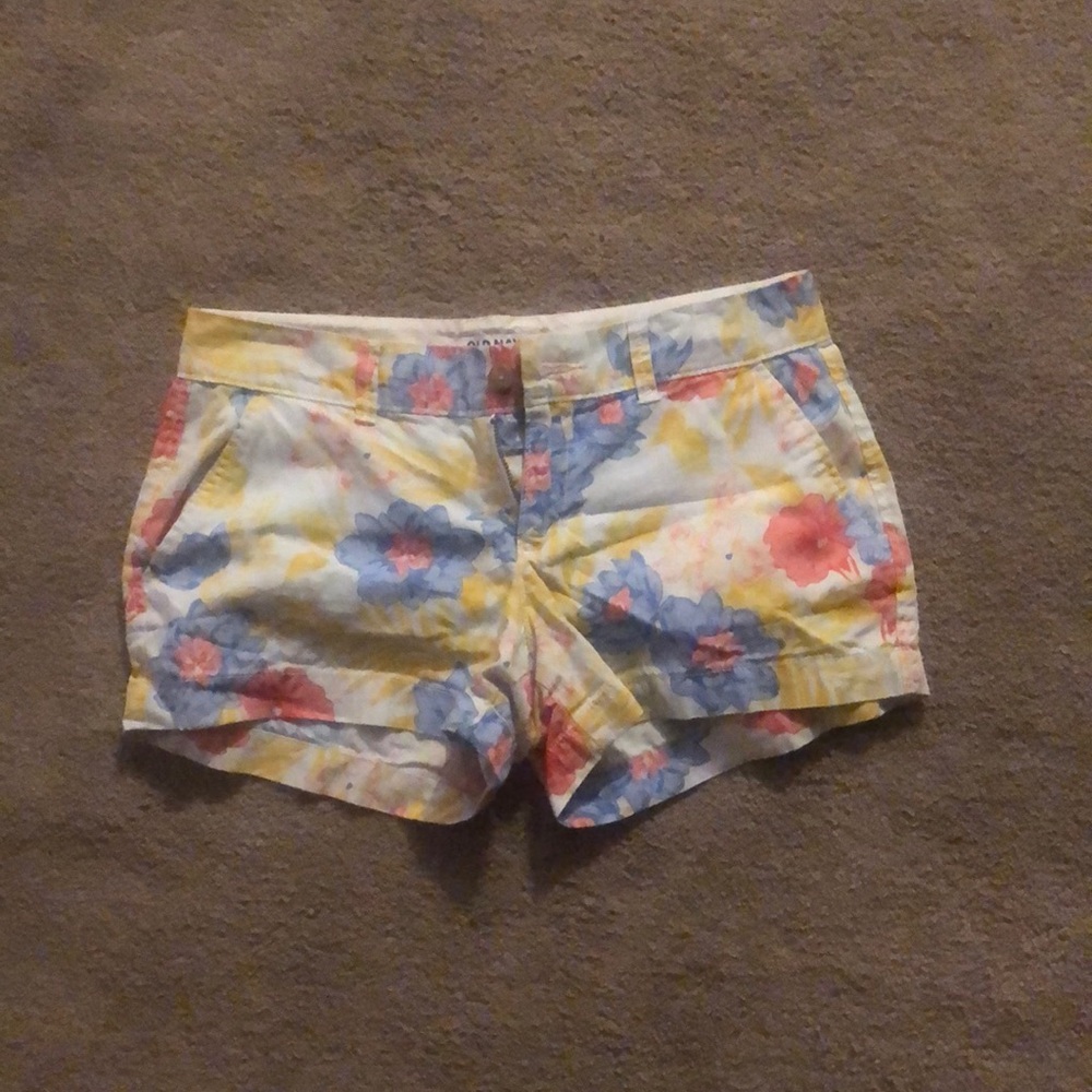 Old Navy shorts, size 0